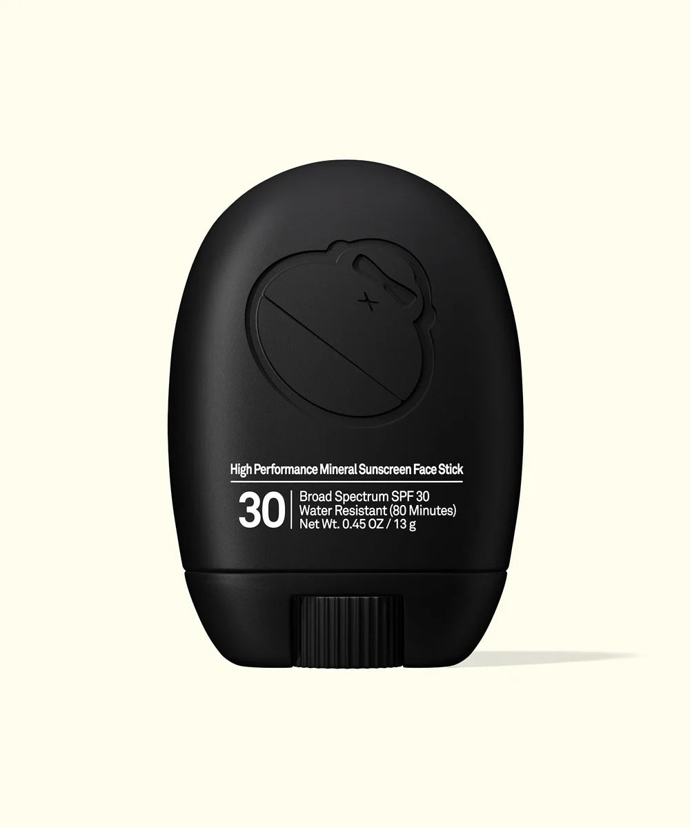 מקל קרם הגנה מינרלי לפנים SUN BUM שחור SPF30 עם כיתוב