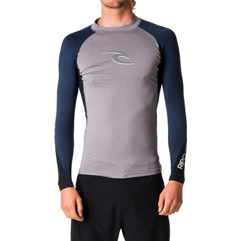 חולצת UV של RIP CURL עם שרוולים ארוכים, אפור עם שרוולי נייבי ולוגו קדמי